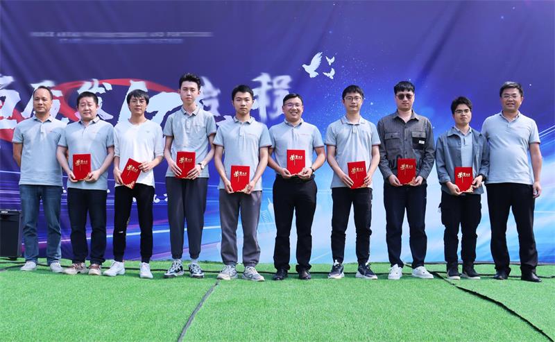 图片7.jpg 图片7.jpg